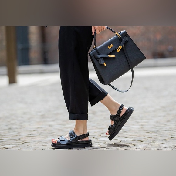 LOGO CHANEL Dad Sandals 22P Black Raffia Mesh Leather Shoes CC Logo Flats Size39 - Picture 16 of 16